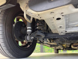 お車を安心してお乗りいただく為には、足回りの定期点検が欠かせません。サービスサポート(有償保証)では無料点検もご提供しており、安心のカーライフをお過ごしいただけるサポート体制が整っています。