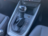 そのモデルの特性に合わせたトランスミッションを採用することにより、駆動力への伝達効率が高く、燃費性能にも大きく寄与しています。詳しくは0078-6002-900146中古車スタッフまで