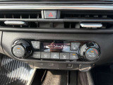 ★オ-トエアコン★温度設定だけで車がいつも快適に自動調整します♪風量や吹き出し口も自動で行われます。もちろんお好みの設定にも調整可能です♪