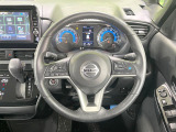 【純正革巻きステアリング】上質な革を使用することで、手にしっかり馴染みとても運転しやすいハンドルです♪