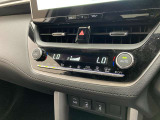 デュアルエアコンとは、運転席と助手席で、個別に温度設定ができる機能です。気温の感じ方は、人それぞれ違うもの。乗る人に優しい機能ですね。