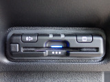 ■【ETC車載器】が装備されています。セットアップをしてお渡しとなり、ETCカードを差し込むだけで高速道路の利用が可能です。
