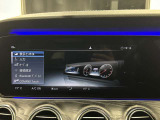 バックカメラにより駐車時の後方確認も楽にできます。