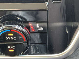 運転席、助手席にシートヒーターが付いております。寒い時すぐ暖かくなります。