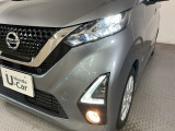 【LEDヘッドライト】ディスチャージヘッドライト(HID)と同等の明るさで、夜道や雨天走行が明るく視界良好!! フォグライトも装備で、安心感さらにUPです♪安心ドライブを楽しんで下さい♪