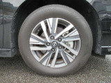 おしゃれは足元から♪♪『205/65R16インチ』♪♪日産純正アルミホイールをはいております♪♪