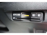 【ETC】ETC付きです!高速道路料金所での小銭の出し入れや雨天時における窓の開け閉めなどの煩わしさが解消できます。料金所の通過もスムーズで快適ですよ♪