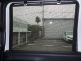 ロールサンシェードもついているので日差しも防げます!