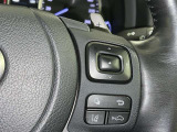 ステアリングスイッチ装備!運転しながら手元でオーディオの操作などができます。