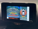 【パノラミックビューモニター】専用のカメラにより、上から見下ろしたような視点で360度クルマの周囲を確認することができます☆死角部分も確認しやすく、狭い場所での切り返しや駐車もスムーズに行えます。