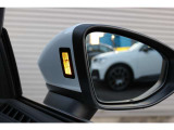 サイドアシスト装備車 ミラー内側のLEDにより死角による事故を軽減。