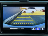 バックカメラも装備しております。車庫入れの苦手なお客様も安心!重宝してくれます!