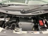 【エンジンルーム】整備工場を併設しておりますので、購入後のメンテナンスもお任せください。ご購入後も安心です♪