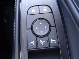 【電動格納ドアミラー】狭い駐車場で便利な電動格納ドアミラーが付いています。