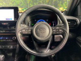 【純正革巻きステアリング】上質な革を使用することで、手にしっかり馴染みとても運転しやすいハンドルです♪