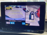 バックカメラ♪運転席から死角となりやすい部分も見えやすく車庫入れの苦手な方にも安心して駐車できます☆