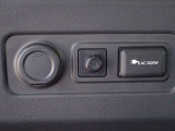 ラゲッジルーム内◆シガーソケット(DC12V)&1500Wコンセント電源◆