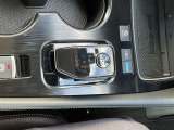 e-POWER独特のシフトノブです。運転操作が楽になります。