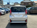 整備にご入庫の時は「日産カード」をご利用下さい^^整備のお支払い時に整備料金(または部品代)の5%レスになり、また万が一の急な出費の際もキャッシュレスでお支払いできます♪