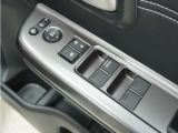 ◆パワーウィンドウスイッチ◆運転席から全席の窓の開閉操作を行うことが出来いつでも換気ができます!