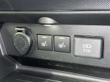 シガーソケット用の充電器が使用可能です!