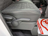 運転者にとっては日々使用することとなる運転席です。運転席が快適だと運転に集中することができますね。