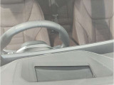 【ボディコーティングで新車時の輝きを】ご納車前にボディを磨き上げ下地処理を行った上で、コーティングを施工します。軽微な小傷も無くなりより新車時の輝きに近い状態でお届けできます。ぜひご用命下さい!