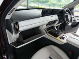 非常に美しい状態の車内ですよ