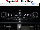 お好み温度に設定すると自動で調整してくれるオ-トエアコン装着車です。