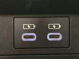 USB Type-Cポートがついています。