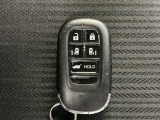スマートキーです!ドアの施錠・解錠・エンジンの始動がスムーズで大変便利です!