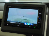 ◆バックカメラ◆リバースにするだけで映ります、後方の安全確認や、狭い駐車場での車庫入れ、雨の日や夜間など視界の悪い時に便利です!安全にバックする為には欠かせない装備です。