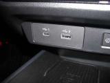 USB差込口の様子です。