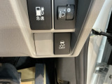 雨の日の濡れた路面など、滑りやすい状況でも車の姿勢を賢く整えてくれます。過信は禁物ですが、不意の挙動を抑えてくれる安心感が、運転中の緊張をそっと和らげてくれます。