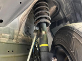 お車を安心してお乗りいただく為には、足回りの定期点検が欠かせません。サービスサポート(有償保証)では無料点検もご提供しており、安心のカーライフをお過ごしいただけるサポート体制が整っています。