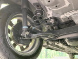 お車を安心してお乗りいただく為には、足回りの定期点検が欠かせません。サービスサポート(有償保証)では無料点検もご提供しており、安心のカーライフをお過ごしいただけるサポート体制が整っています。