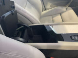 ご覧いただきありがとうございます。車両詳細等お気軽に店舗スタッフまでお問い合わせください。通話無料の専用フリーダイヤルも