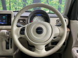 【純正革巻きステアリング】上質な革を使用することで、手にしっかり馴染みとても運転しやすいハンドルです♪