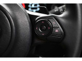 アクテイブ レーンキープ搭載!うっかり車線をはみ出しそうになった時ハンドルの操作をアシストします。