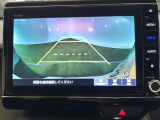 ★バックモニター搭載★ バック時目視しにくいクルマの周囲をカメラで映し出し、安全・安心駐車をサポート♪バックの苦手な方も後ろがハッキリ見えるので安心です☆