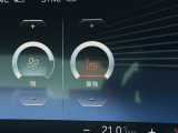 BMW専門のメカニックが、100項目にも上るポイントを徹底的にチェック。交換基準に達した部品があれば、弊社負担にて交換後、お客様へご納車致します。