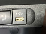 USB端子も備えられていますのでお手持ちの音楽機器を繋げられます!