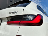 BMWのオートライトは積極的にライトをつけることにより、自車の存在を周囲に向けアピールいたします。それは安全性への配慮でもあります。