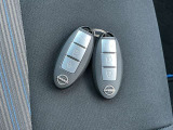 便利なキーレスエントリー、車両のアンサーバックも付いていますので、広い駐車場でもどこへ停めたか迷うことが少なくなります。