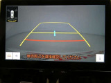 バックガイドモニターで、後方を確認しながら安心して駐車することができます。運転初心者も熟練者も必須の機能ですよ!