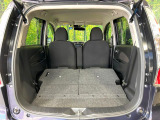 普段のお買い物や通勤、送迎等に十分な荷室スペースを確保しております。セカンドシートを倒すと、大きな荷物の積載も可能です♪