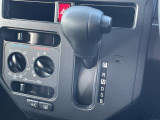 【 シフト 】スムーズなシフトチェンジで快適にお車を操縦していただけます!//