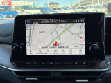 目的地までしっかり案内してくれる事はもちろんですが、今や車内を楽しく過ごすためのアイテムとしても欠かせなくなっています。