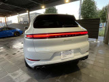 厳しいポルシェ認定中古車品質基準をクリアした車両のみを展示、販売しております。 納車後の保証内容もポルシェ認定中古車ならではの内容となっております。