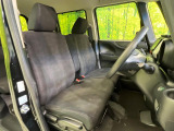 運転席シート廻りは使用感も少なく、良好な状態となっています。丁寧に使われていたことがよくわかりますね。